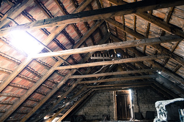 attic-112266_640.jpg