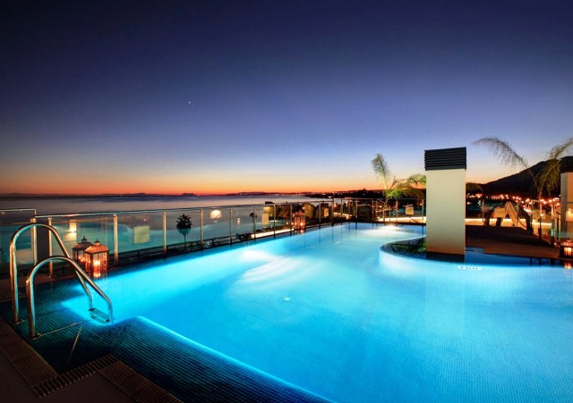 MARBELLA APPARTAMENTI SUL MARE 7.jpg