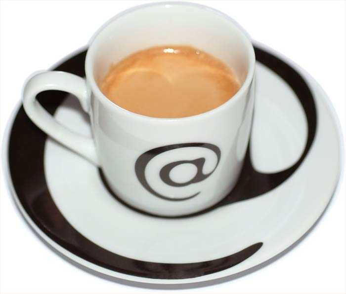 Tazzina_di_caffe_espresso.jpg